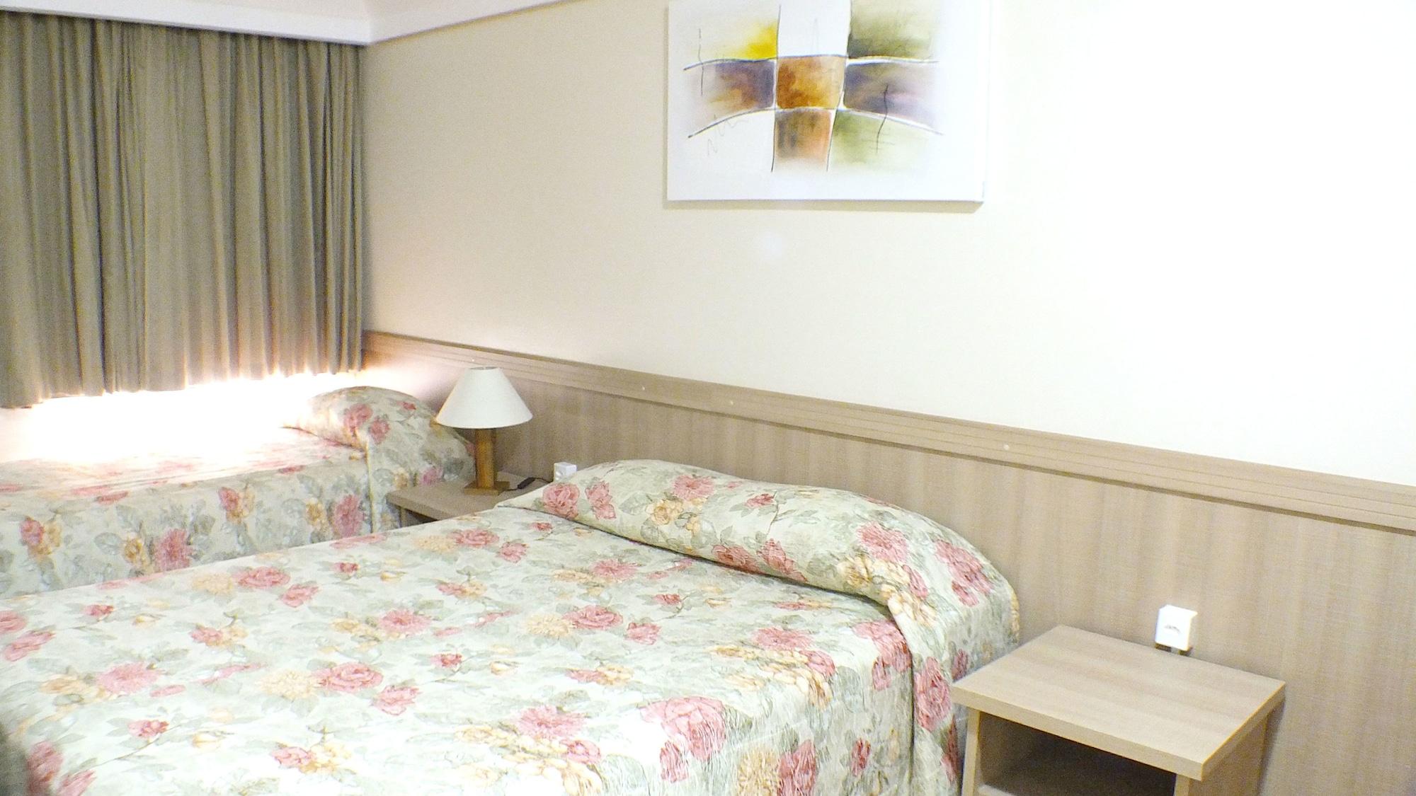 Hotel Golden Park Curitiba By Nacional Inn Екстериор снимка