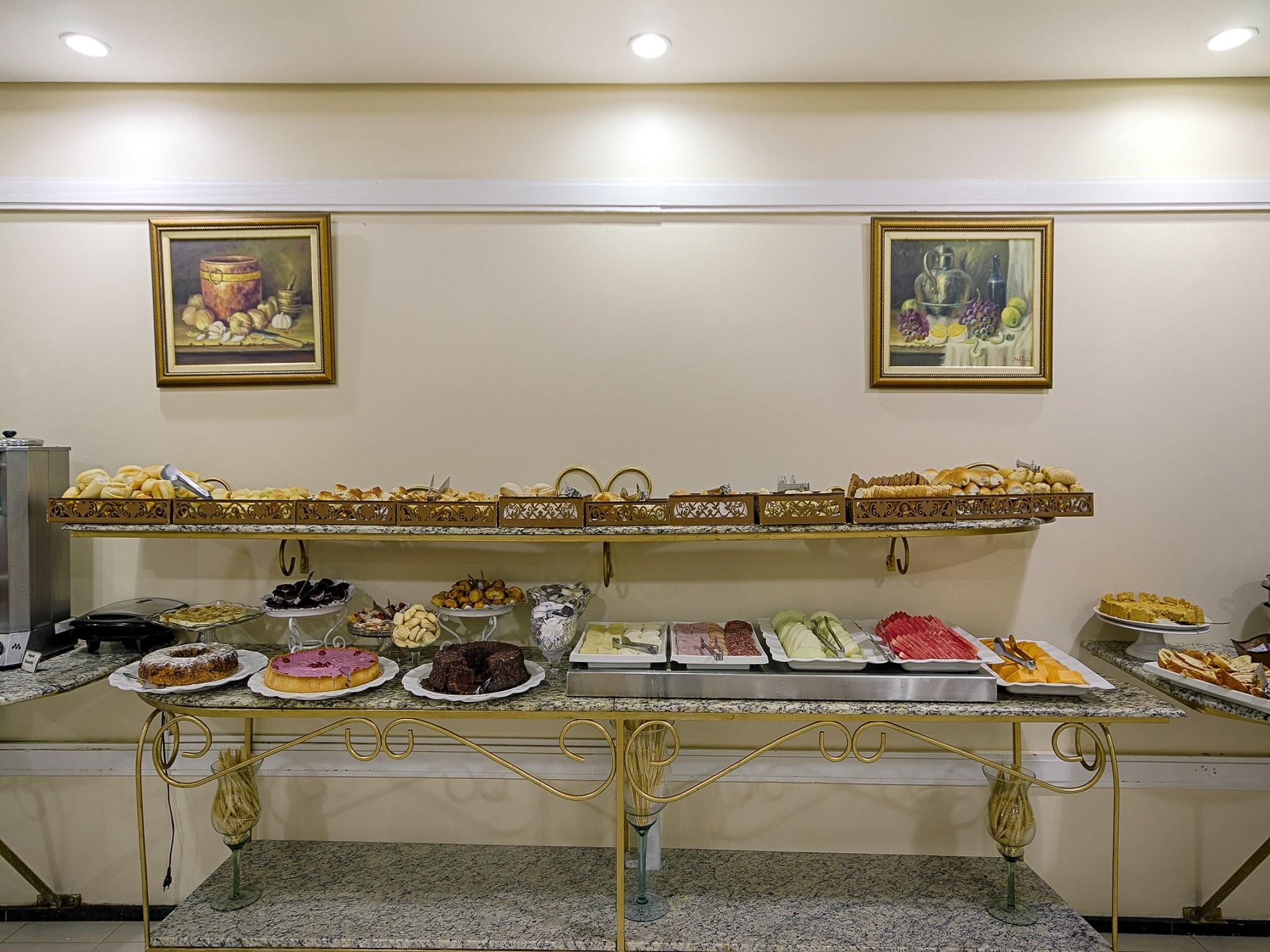 Hotel Golden Park Curitiba By Nacional Inn Екстериор снимка